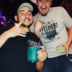 Meet your Posher, Markymark